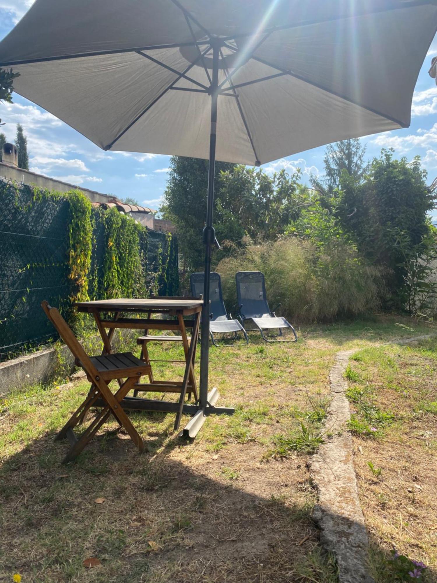 Le Chalet Pignantais Avec Option Jacuzzi Pignans Exterior foto